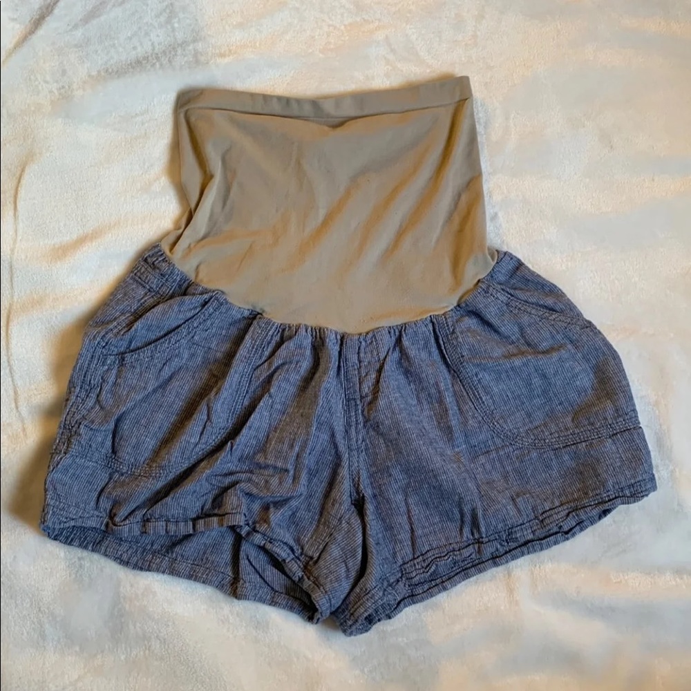 MOTHERHOOD MATERNITY Shorts large